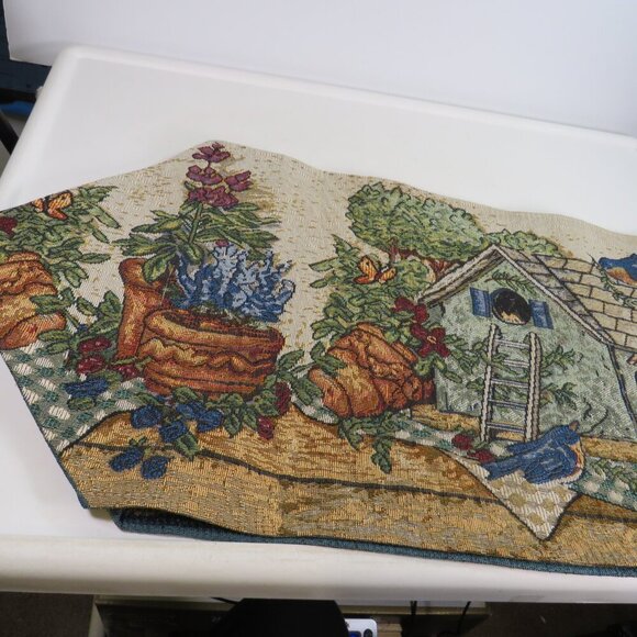 Birds & Birdhouse themed tapestry table runner Floral Spring Plaid - Picture 6 of 16